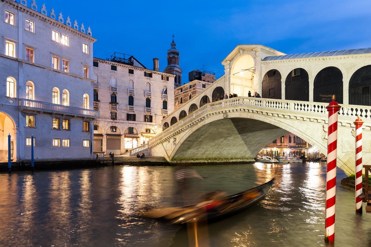 San Polo Near Rialto Fish Market Венеція Екстер'єр фото