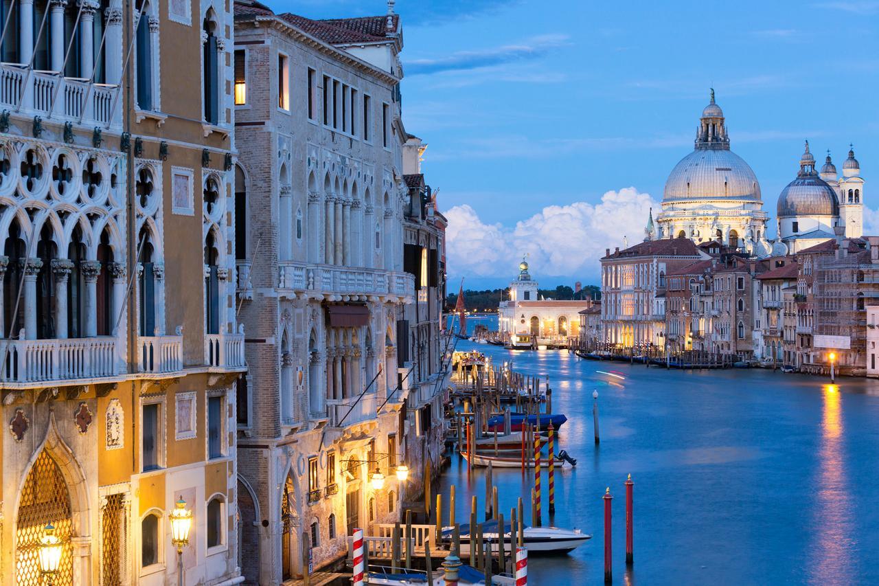 San Polo Near Rialto Fish Market Венеція Екстер'єр фото